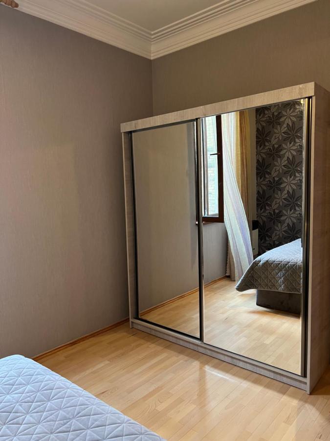 Apartment 54 ティビリシ エクステリア 写真