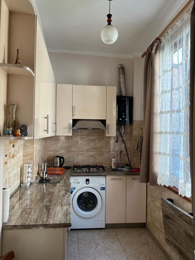 Apartment 54 ティビリシ エクステリア 写真