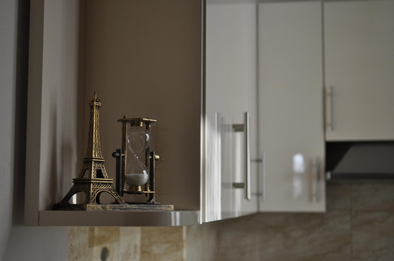 Apartment 54 ティビリシ エクステリア 写真