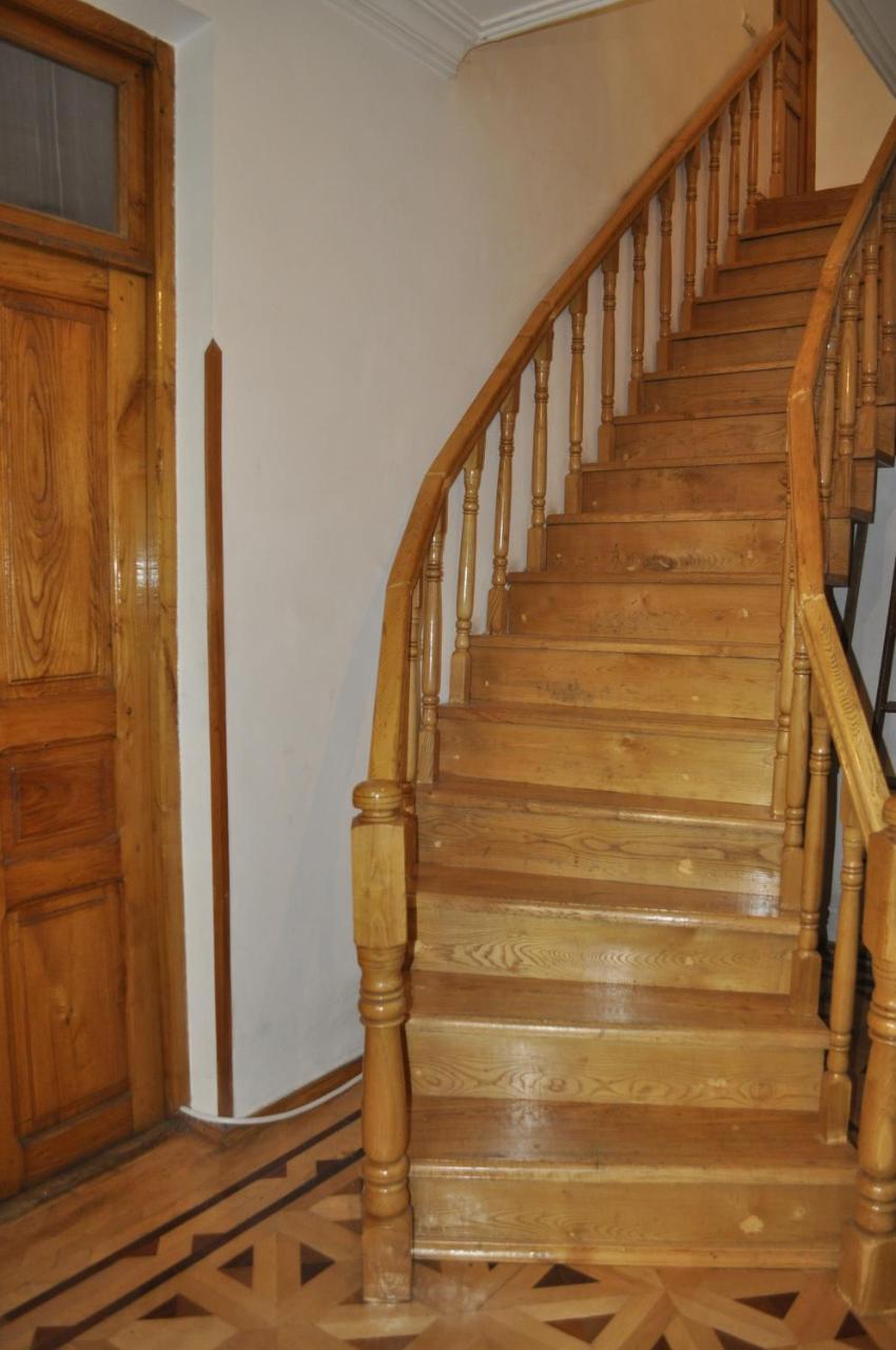 Apartment 54 ティビリシ エクステリア 写真